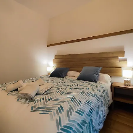Apartment Allotjaments El Pont *
