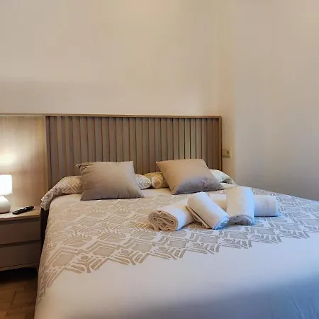 Allotjaments El Pont Apartment *